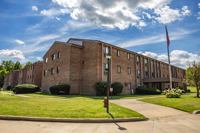 Owensville Commons Exterior