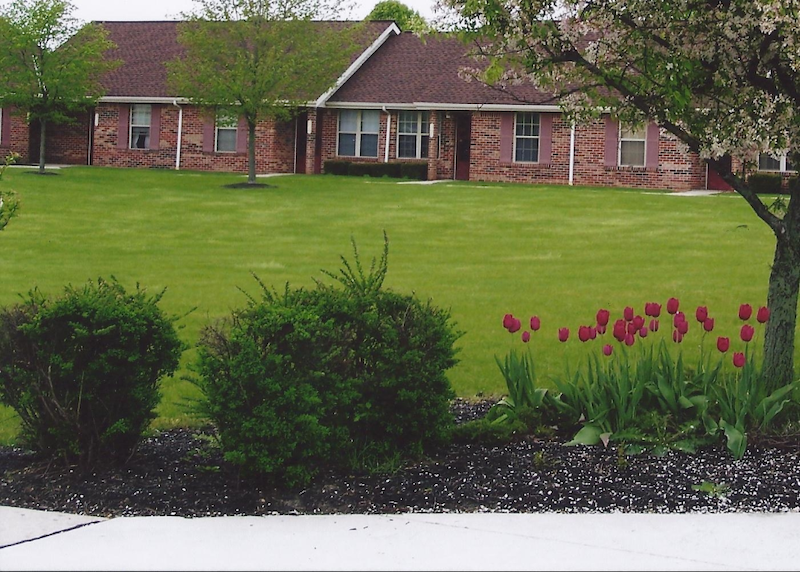 Cedarwood Commons Exterior Lawn