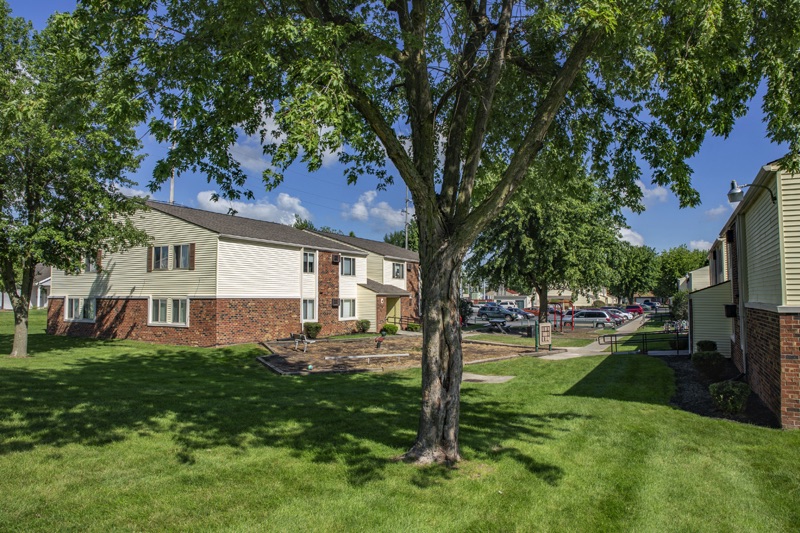 Valley View Apartments Playground