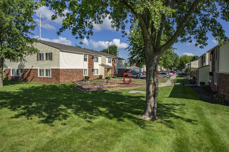 Valley View Apartments Playground