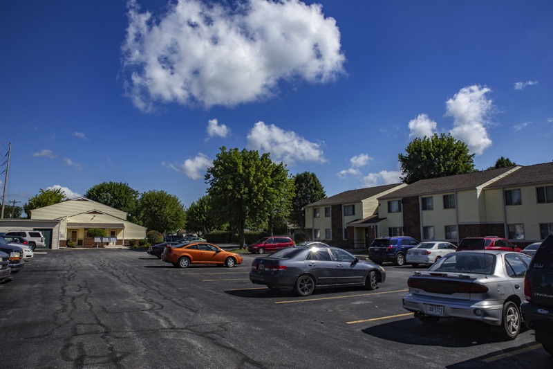 Valley View Apartments parking