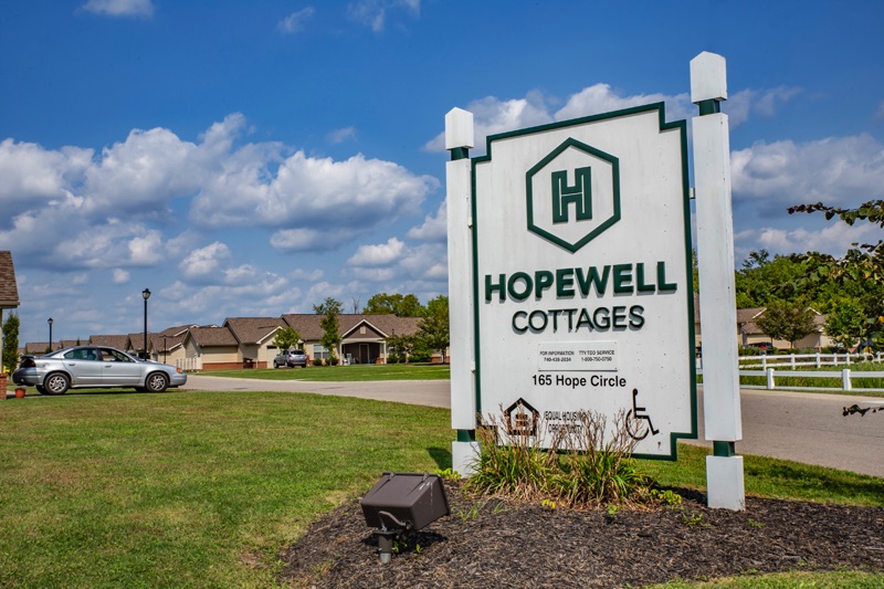 Hopewell Cottages Signage