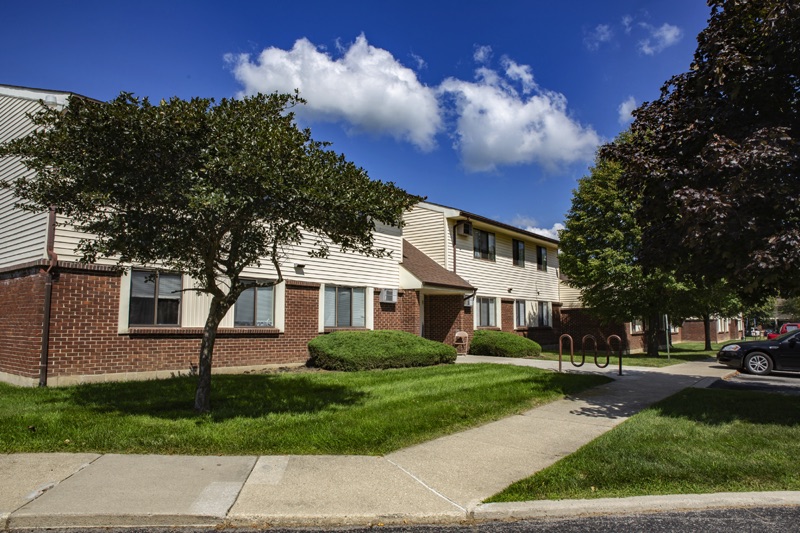 Sprucewood Commons Exterior