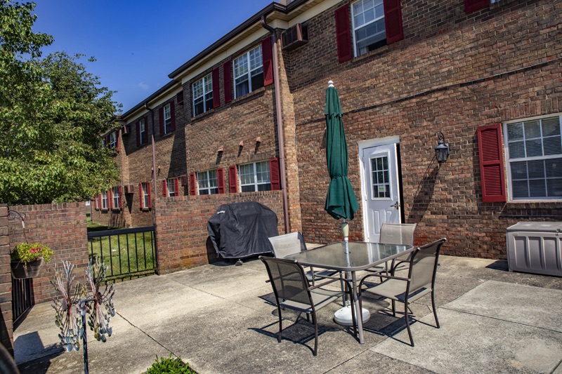 Sunset Square Exterior Patio