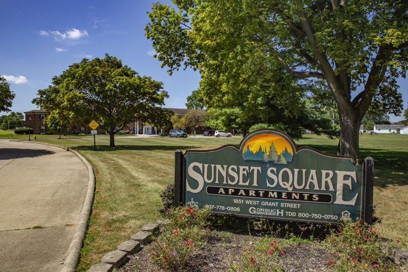 Sunset Square Signage