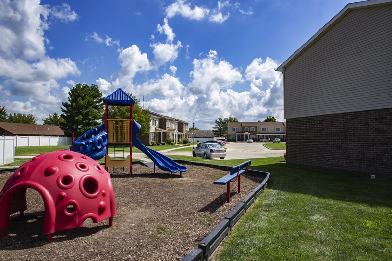 Wilshire Place Playground