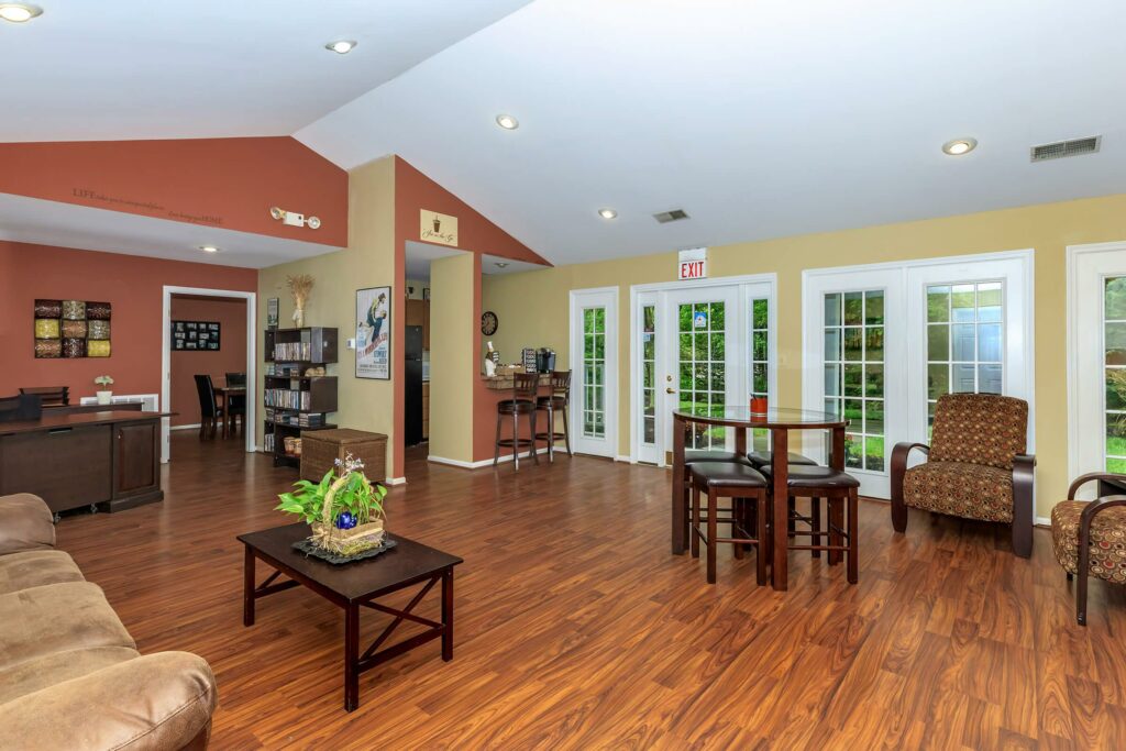 Crescent Village Apartments Club