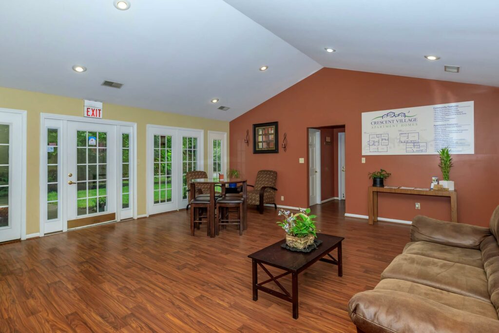 Crescent Village Apartments Club
