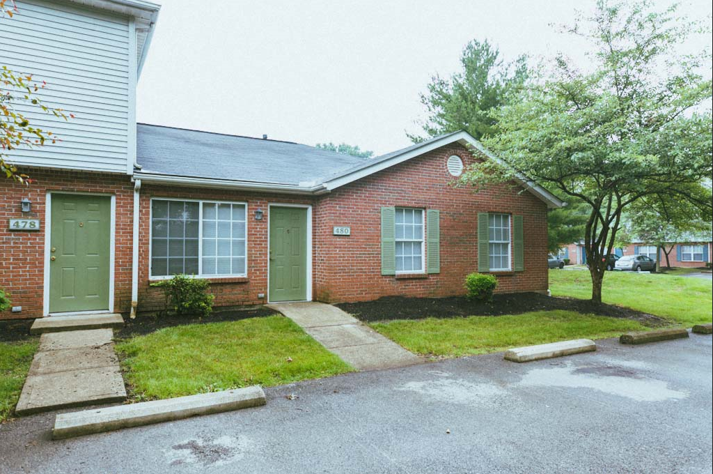 Post Woods Apartments Exterior